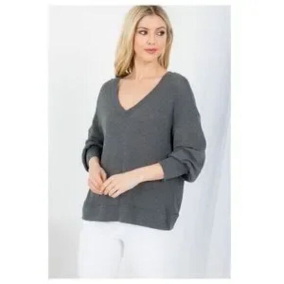 Charcoal V-neck cuffed sleeve waffle top - Picture 6 of 6